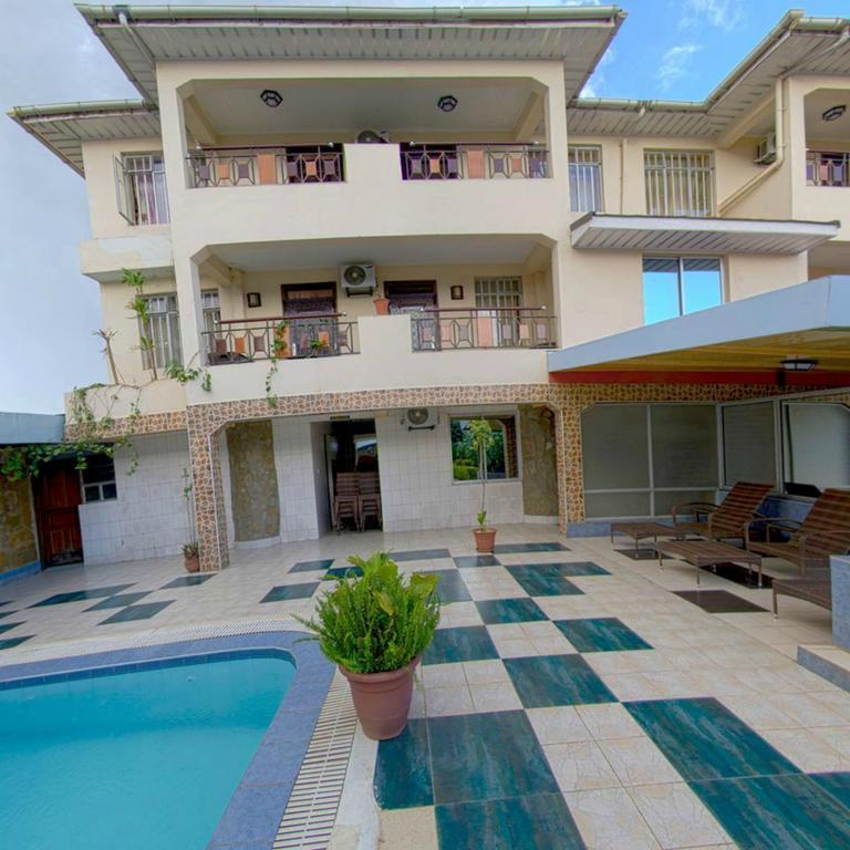 Royal City Dubai Complex Kisumu Exteriör bild