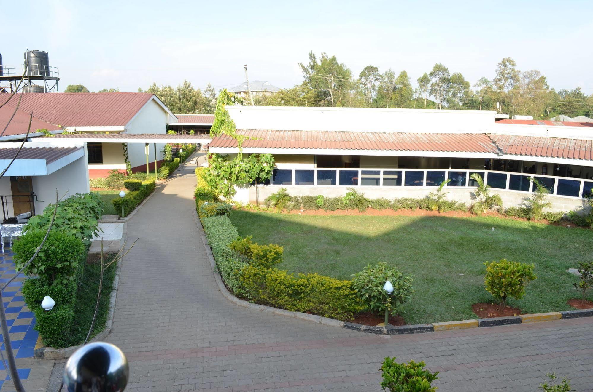 Royal City Dubai Complex Kisumu Exteriör bild