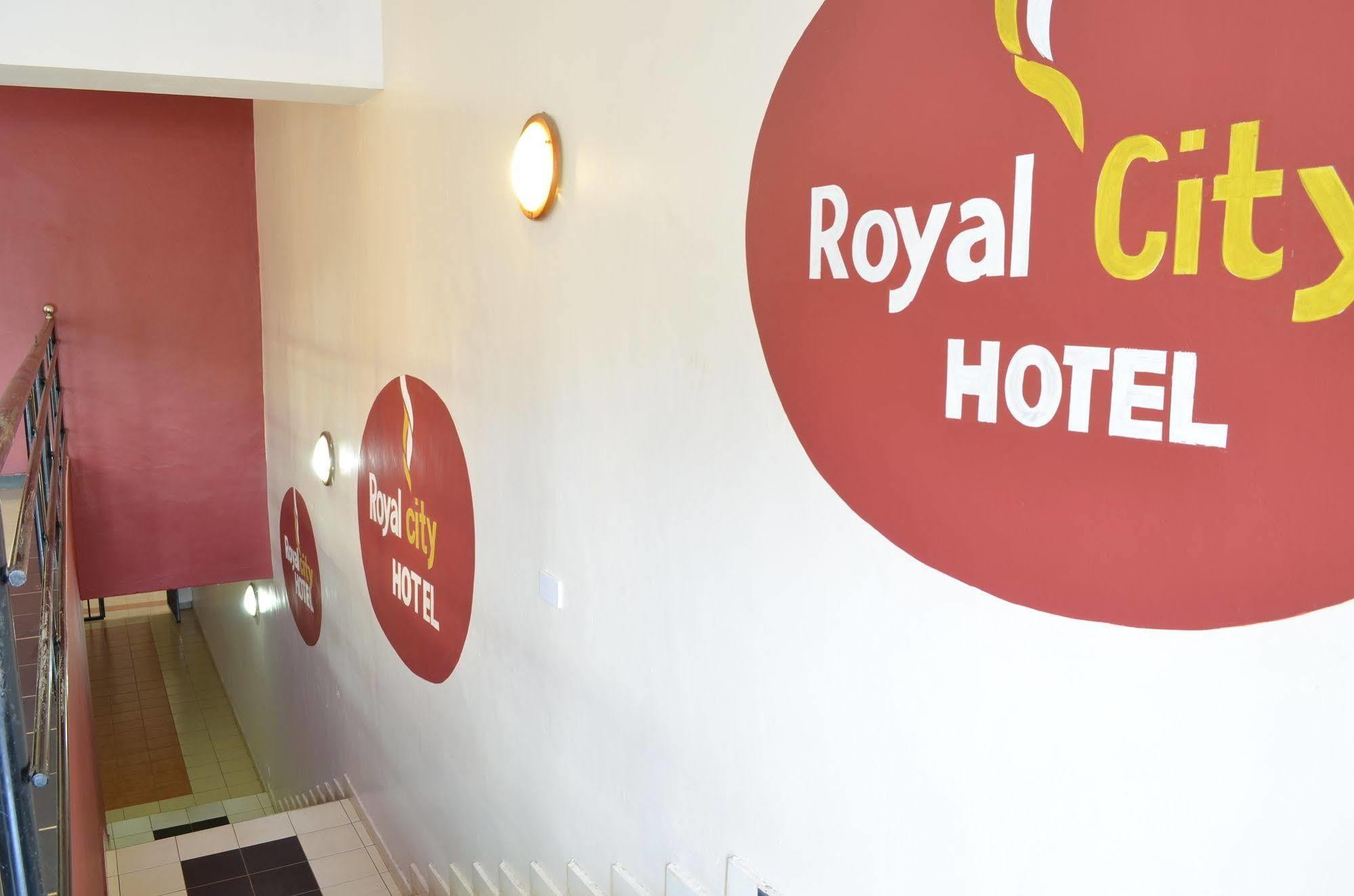 Royal City Dubai Complex Kisumu Exteriör bild